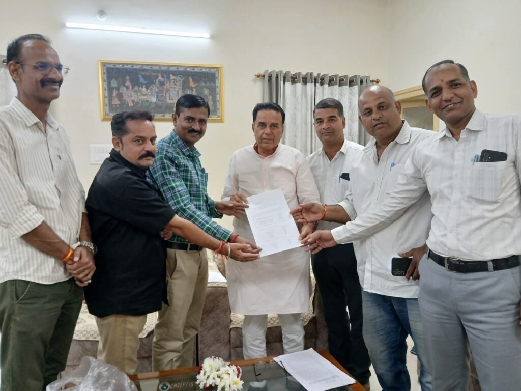 Jogaram Patel Hon'ble Minister (Department of Law & Legal Affairs)