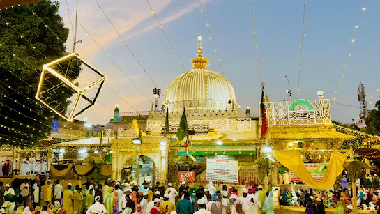 Supreme Court Plea Challenges State-Sponsored Honor to Khwaja Moinuddin Chishti, Seeks Stay on PM’s Chadar Offering at Ajmer Dargah
