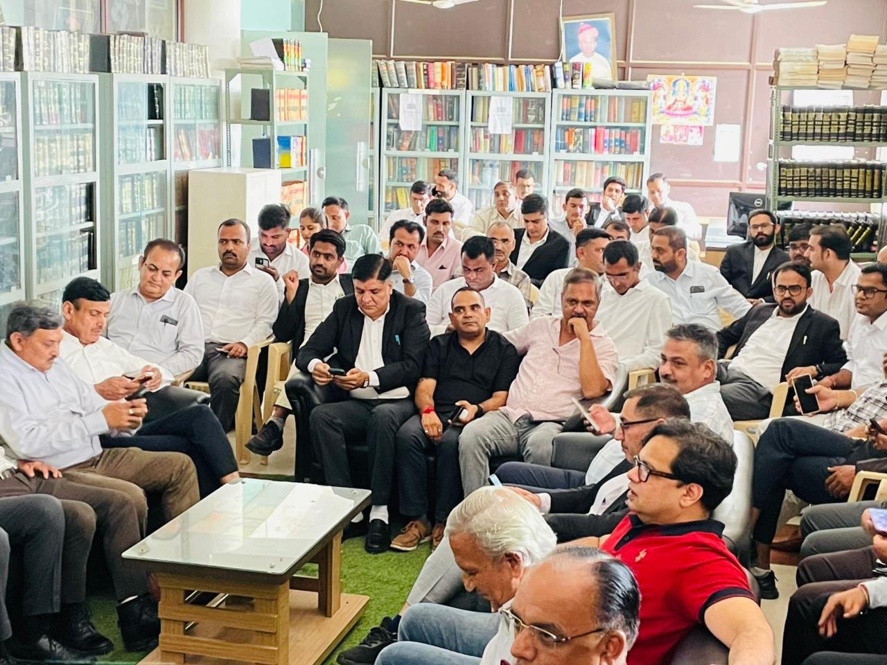 Rajasthan High Court Lawyers Protest Against Acting Chief Justice as Jodhpur Bar Holds Key Meeting